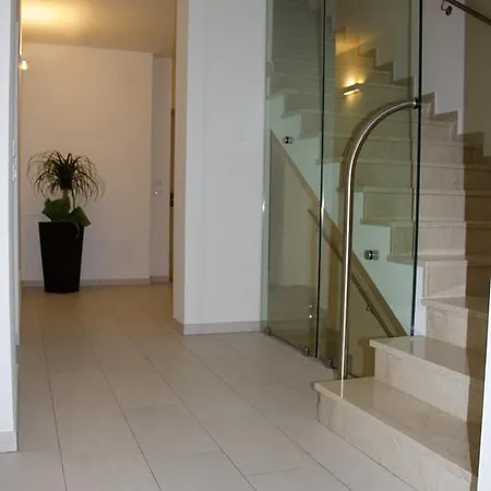 La Perla Apartment