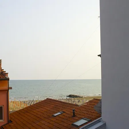 La Perla Apartment