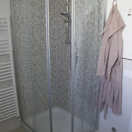 La Perla Apartment *