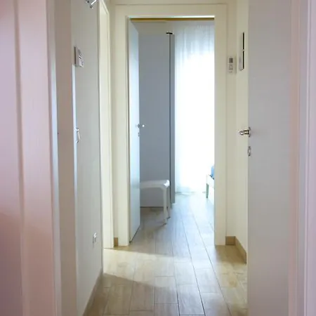 Apartment La Perla